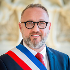 Maire de La Bassée